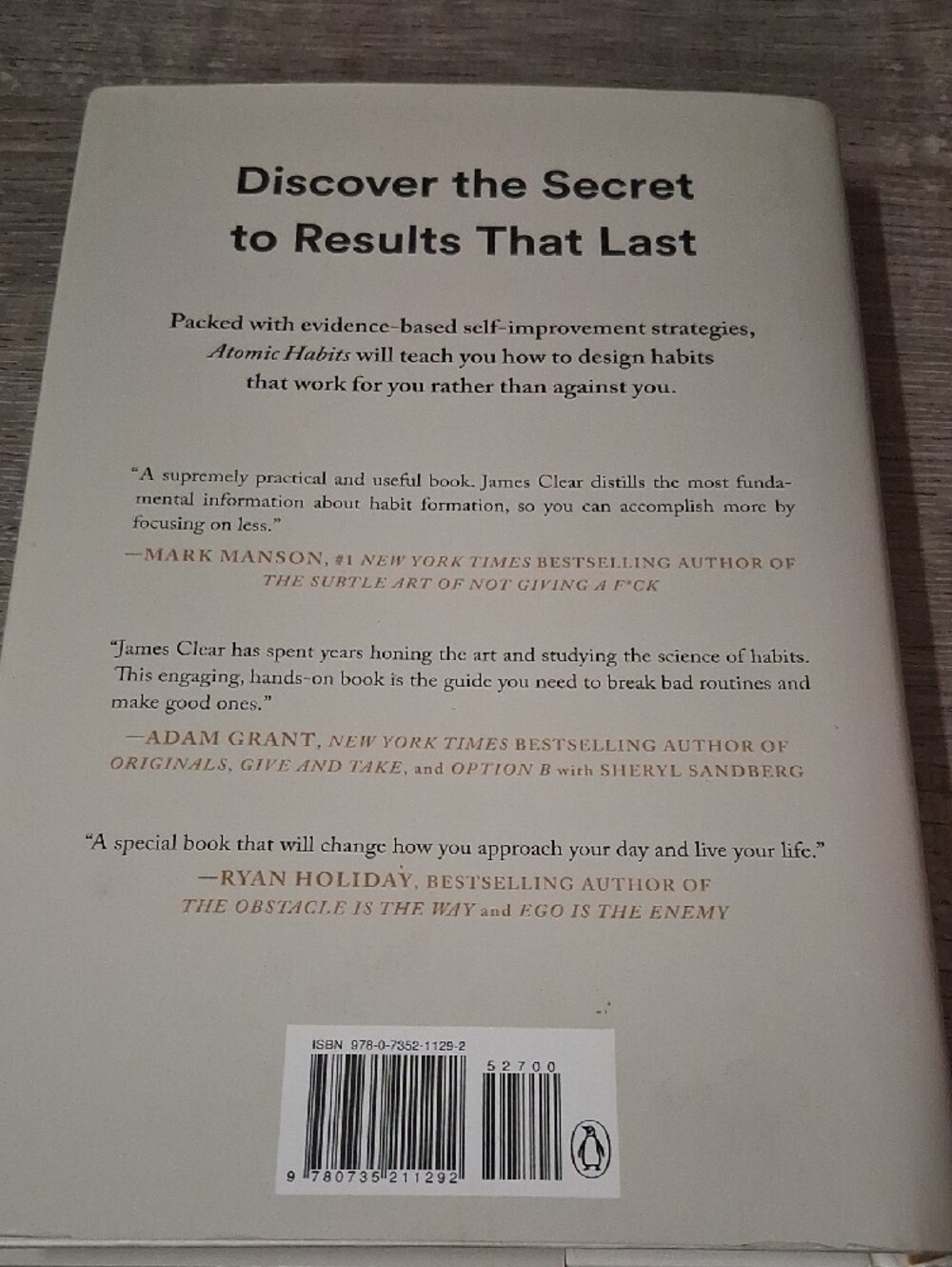 Original Penguin White & Gold Hardcover Book Back - Picture 2 of 5